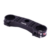 XTRIG Black Top Triple Clamp M12 Offset 28mm 40105001