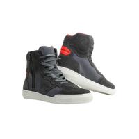 Dainese Metropolis Shoes Carbon/Fluro Red
