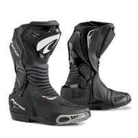 Forma Hornet Boots Black 