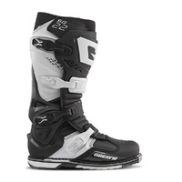 Gaerne Boots SG-22 Black White