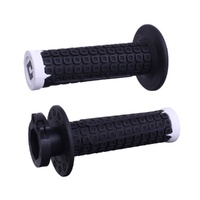 ODI MX V2 Nomad D30 Lock On Grip Black/White 31.5/32.5Mm | 2T/4T