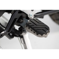 SW Motech ION Footrest Kit for Triumph Scrambler 1200 XE 2021-2023 >1101110103-S